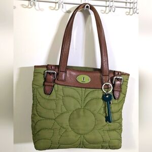 Fossil quilted key per tote bag